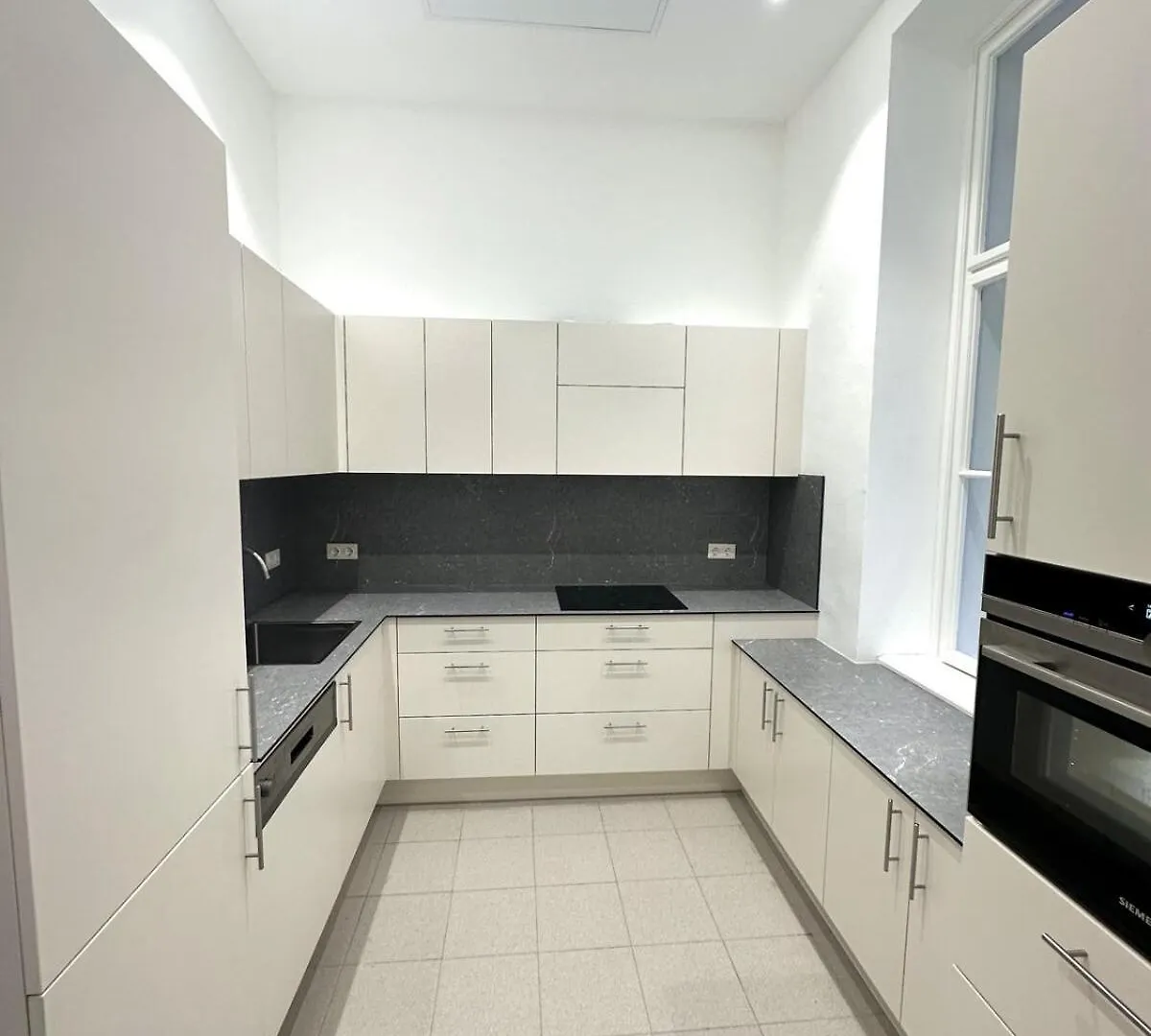 Luxury 1St District Apartment Vienna Austria